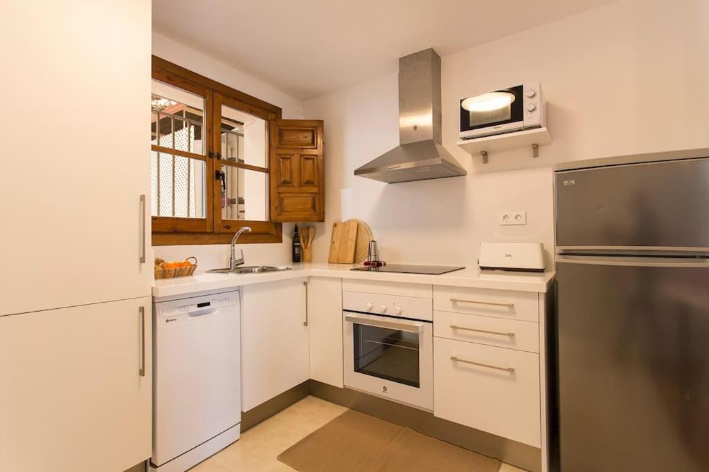 Casa Tipica Del Albaicin Con Interior De Diseno Villa Granada Bagian luar foto
